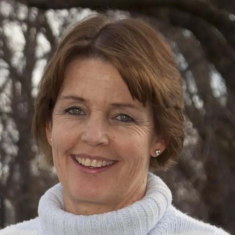 From receptionist to mayor for Barlow
