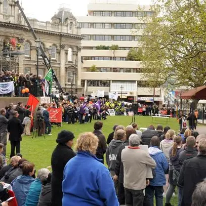 Work place law changes opposed