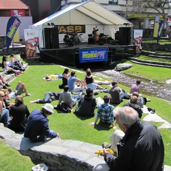 Artists' tribute to performer opens annual jazz festival