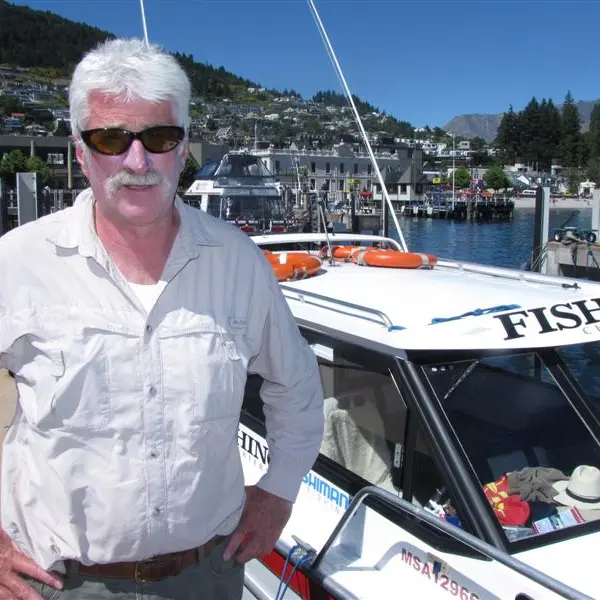 Rescue response slow, mayday receiver says