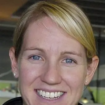 Double gold for Ali Shanks