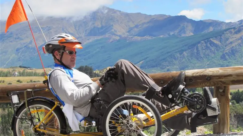 Crown Range comeback - from paralysed to pedalling