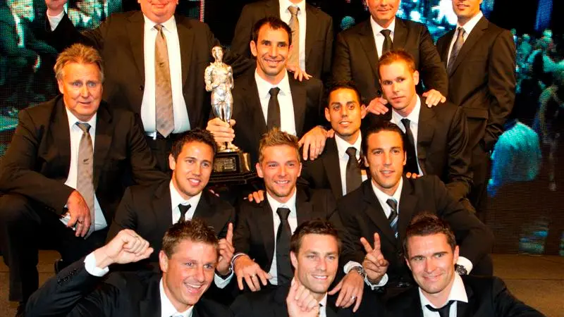 Sports awards: Halberg hattrick for All Whites