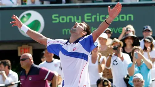 Tennis: Djokovic beats Nadal for fourth straight title