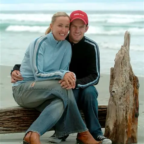 Cycling: Olympians to wed after competing in Beijing