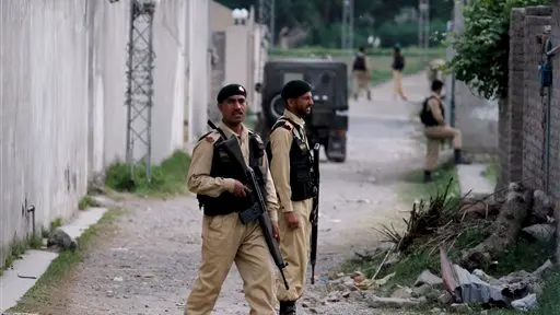 Pakistan army warns US not to stage more raids