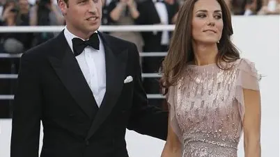 Royal couple mark first official engagement