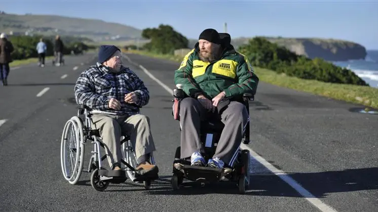 Chair men disagree over ocean drive access