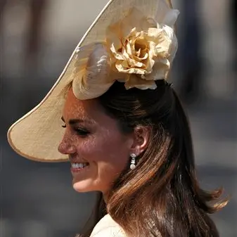 Kate atop Vanity Fair's best-dressed list