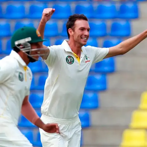 Cricket: Aussies skittle Sri Lanka to dominate day one