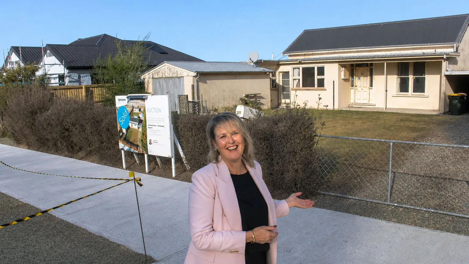 House sold to help fund cancer research
