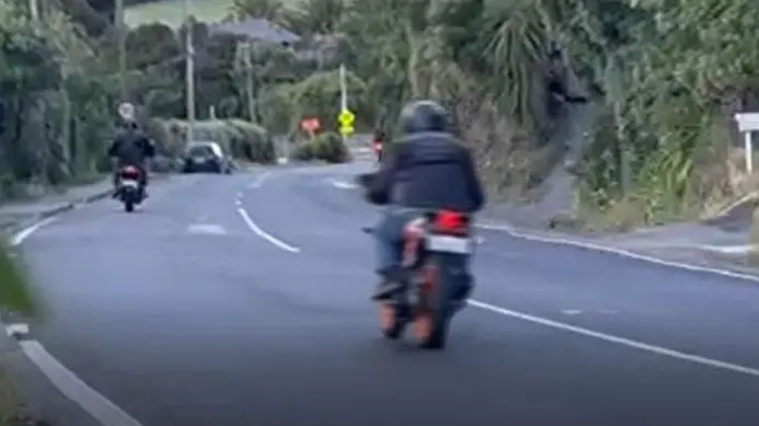 Bigger, clearer warning signs to make crash-prone road safer