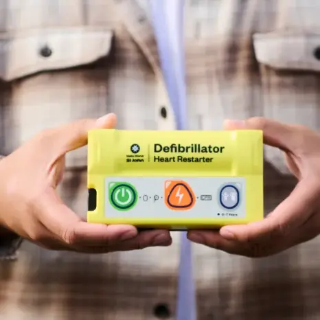 Mini defibrillator making treatment more accessible