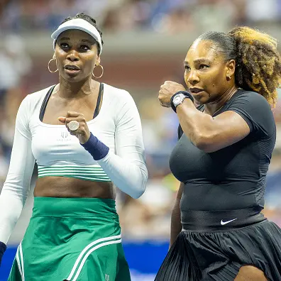 Williams sisters back at Wimbledon