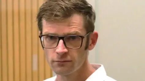 Man caught using his own name to sell stolen goods online