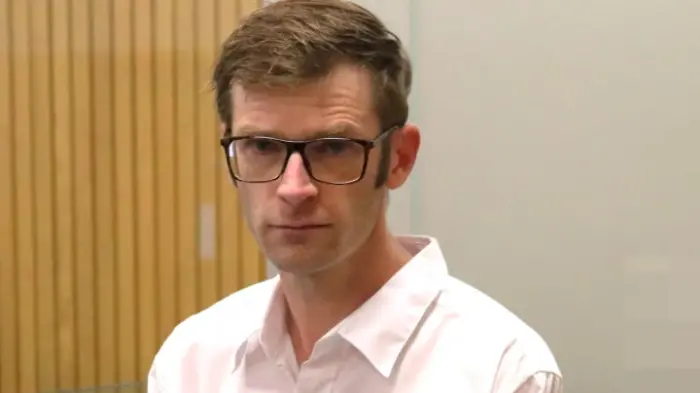 Drug dealer caught after using own name to sell stolen goods online