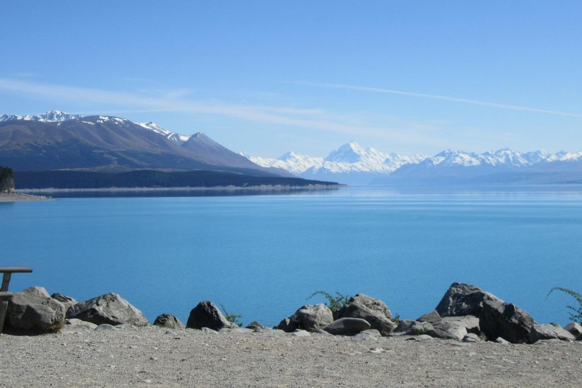 Fast-track bid sparks fears for Lake Pukaki