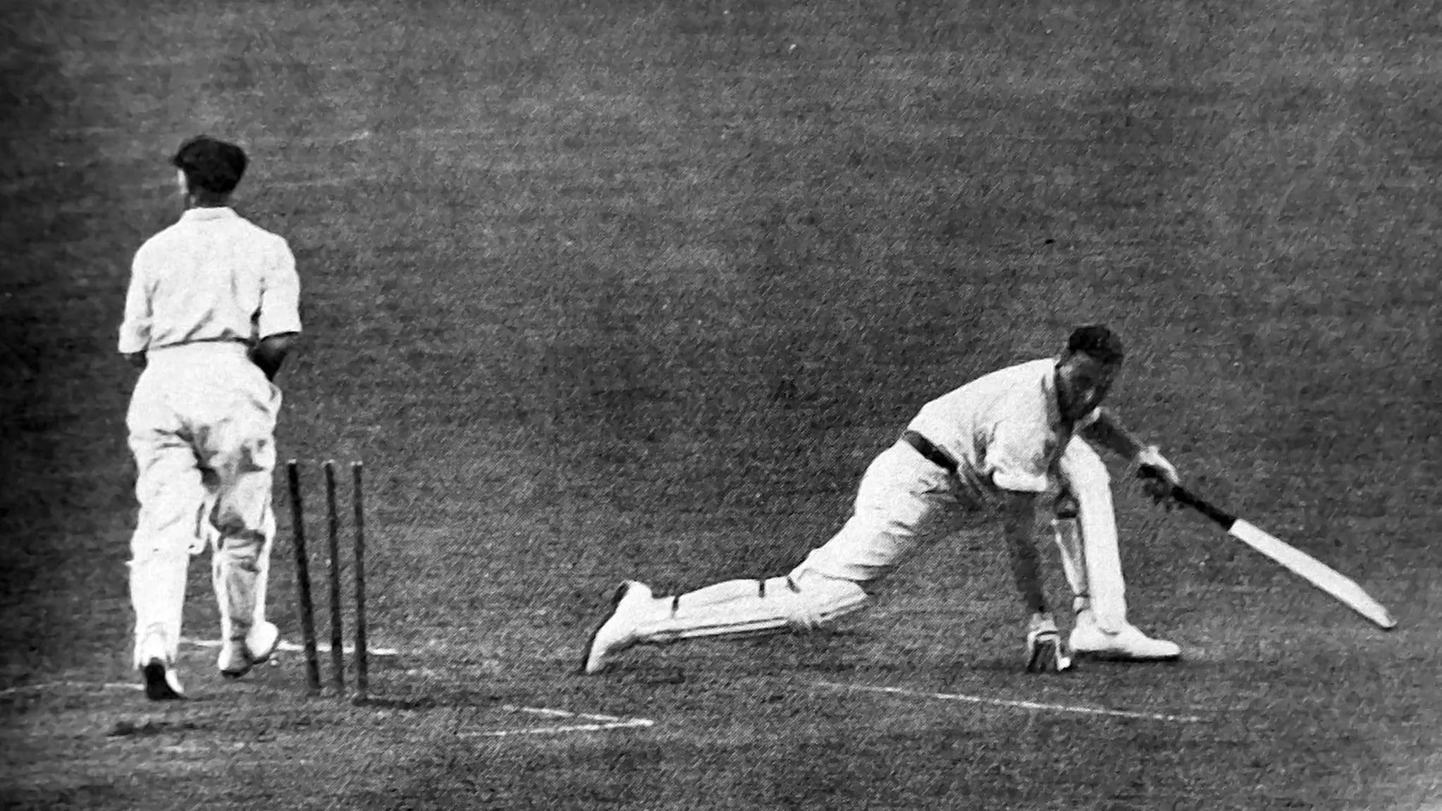 Oldfield keeps England on their toes