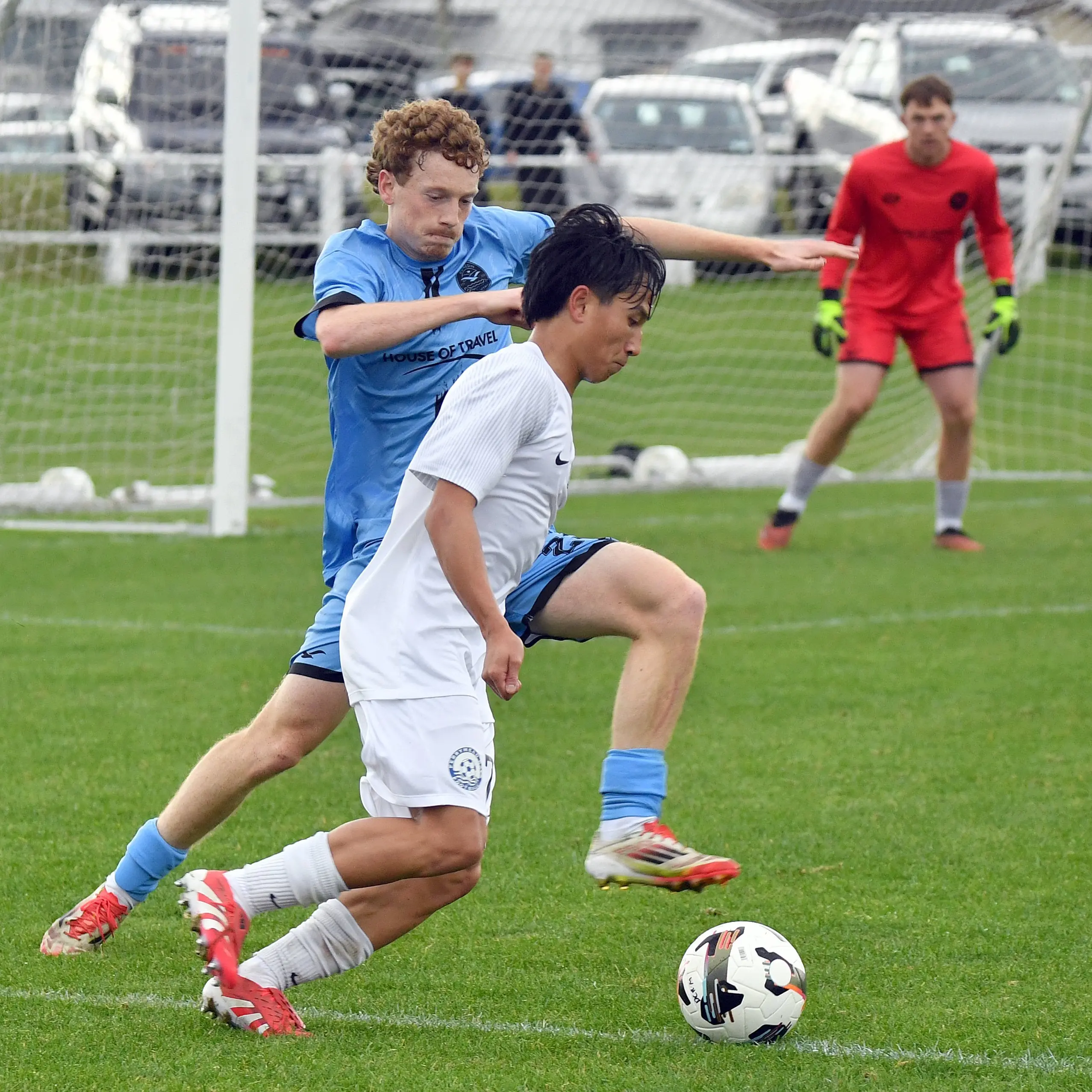 Royals hold off Selwyn for hard-fought win