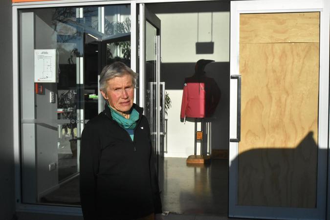'Irreplaceable' family heirloom taken during store break-in