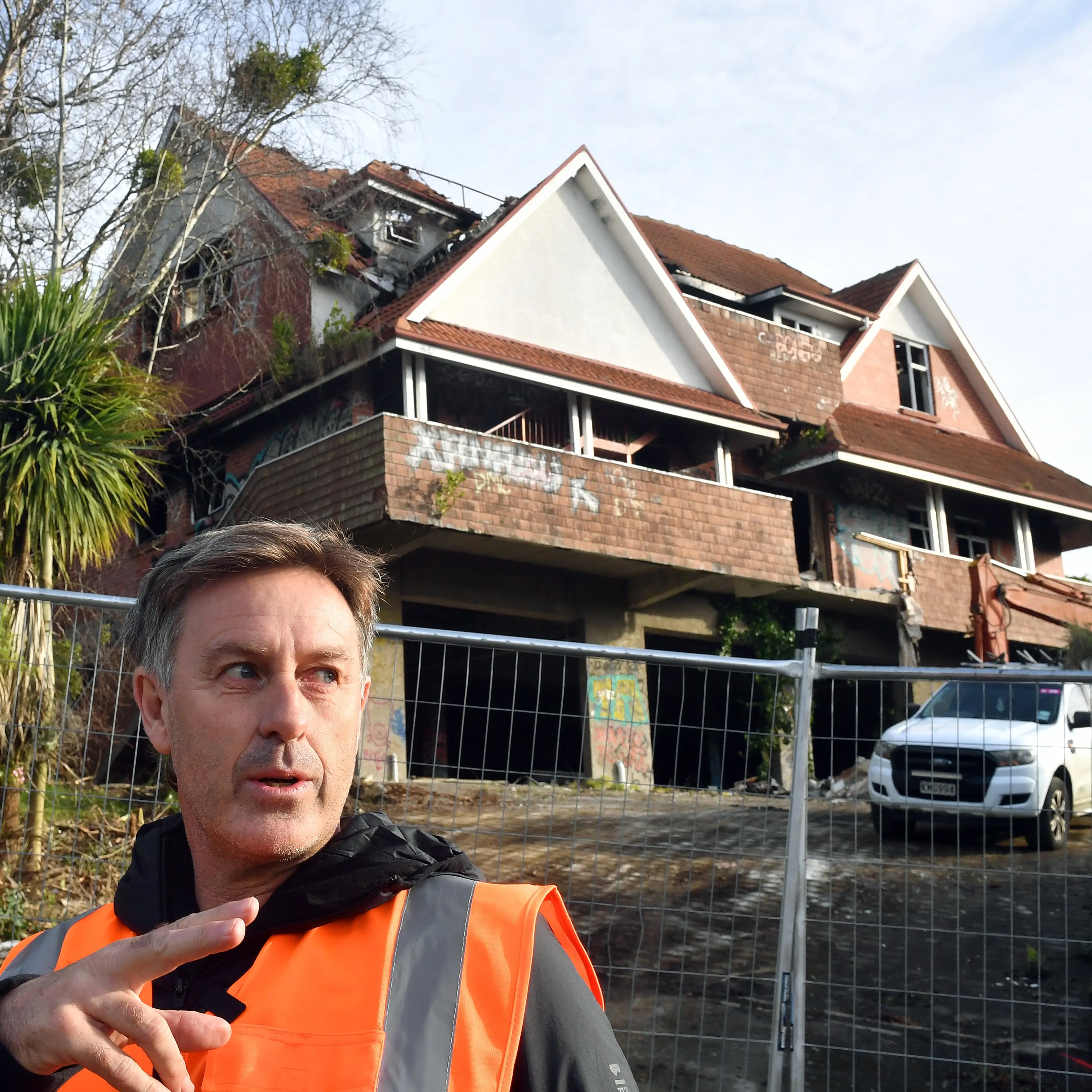 Ex-rest-home demolition starts