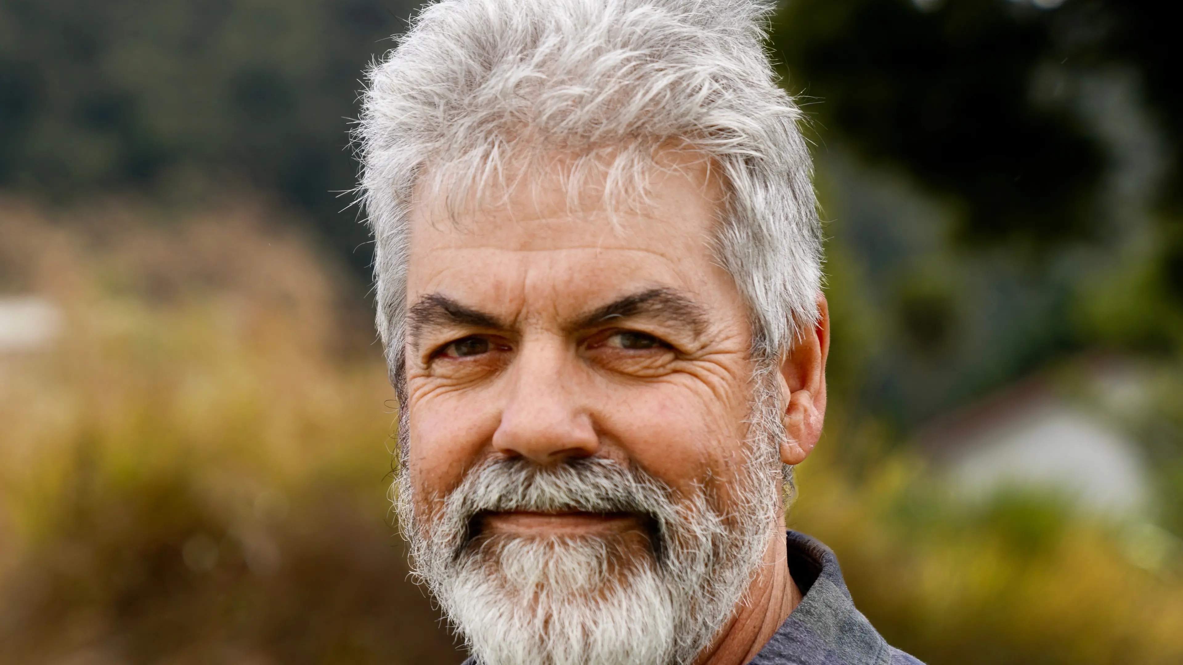 Greens introduce candidate