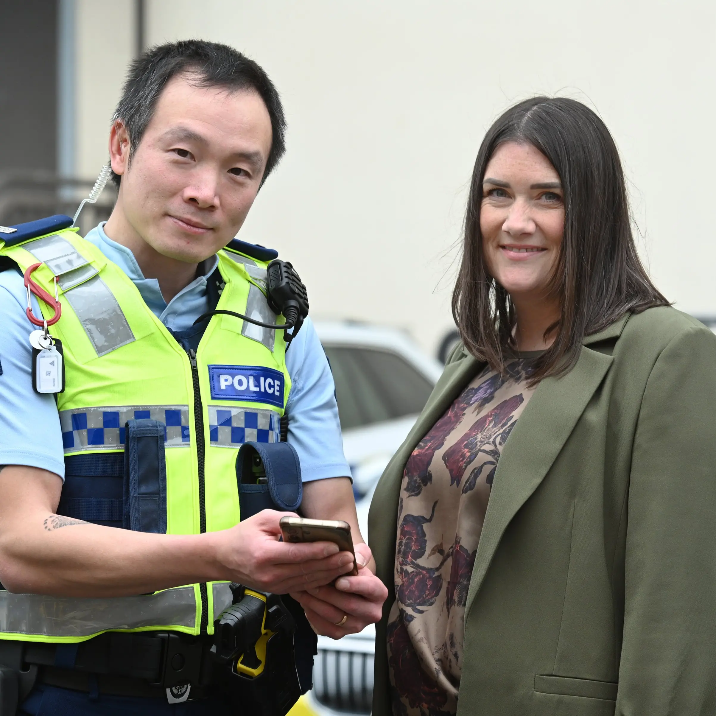 Aramoana survivor welcomes Dunedin’s newest police officer to the force