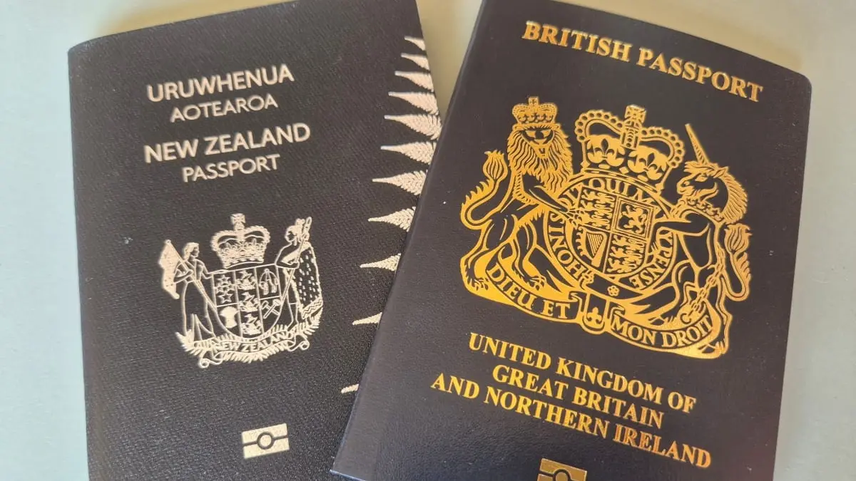 Kiwi's experiment shows need for new UK passport 'pointless'