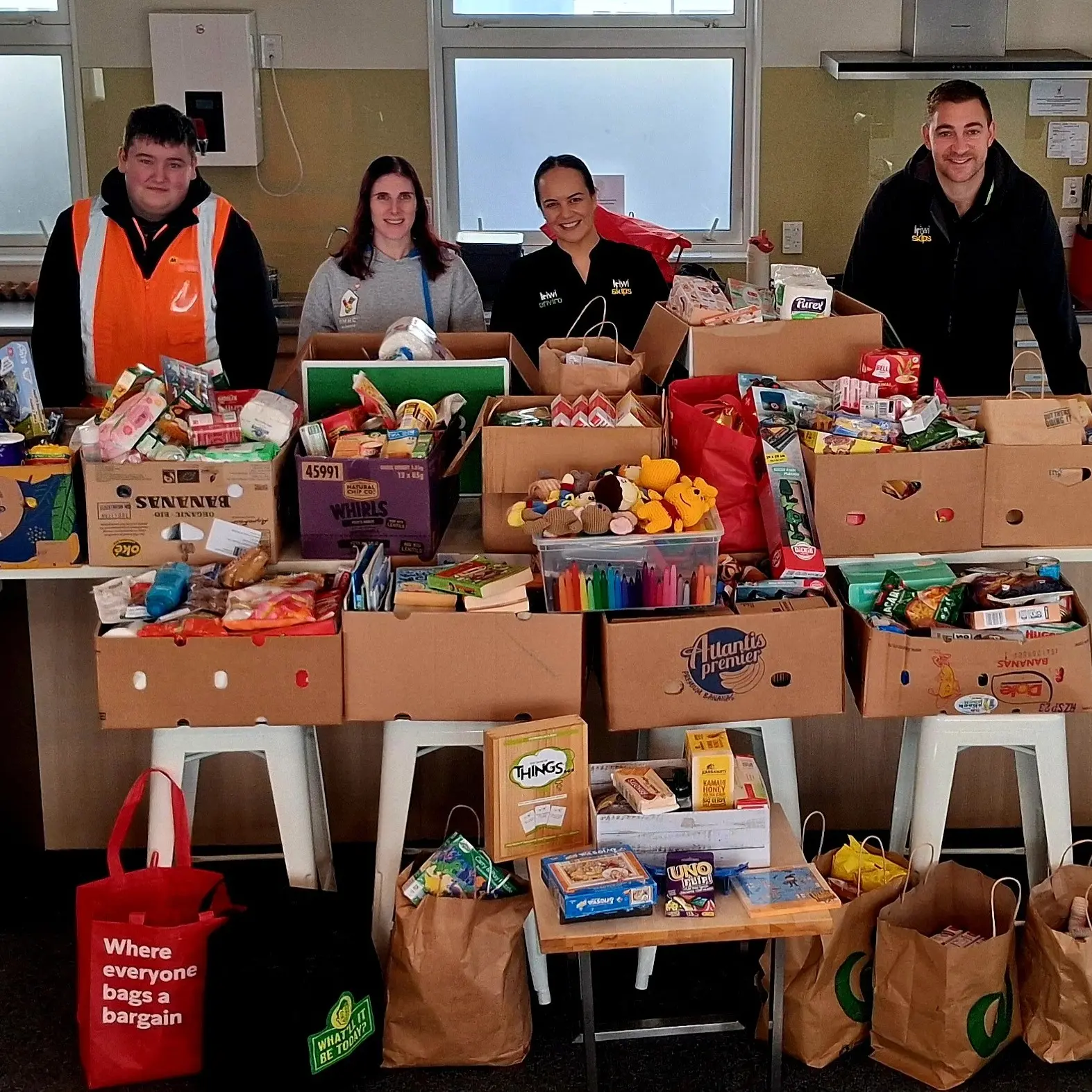 Generous Southlanders support drive for family room