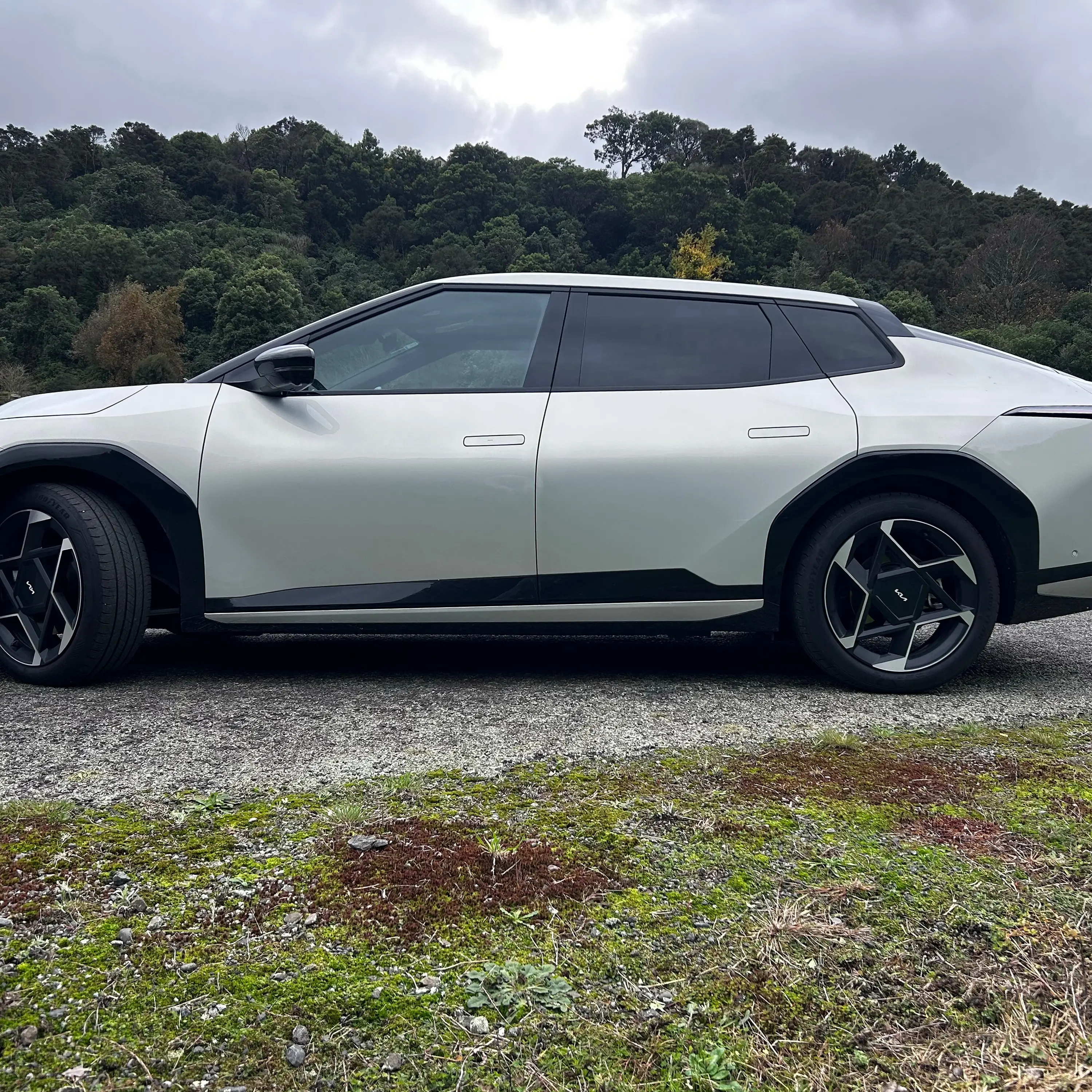 Aero style with a sci-fi edge