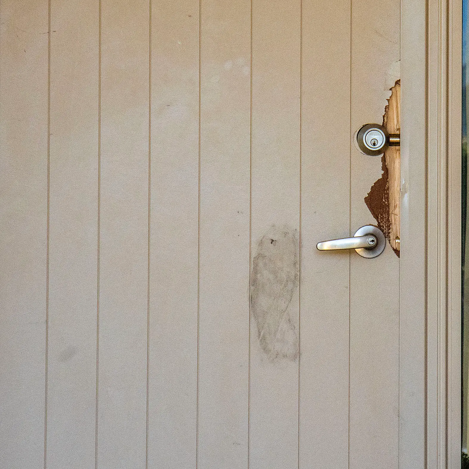 ‘Very poor’: Police response questioned after aggravated burglary