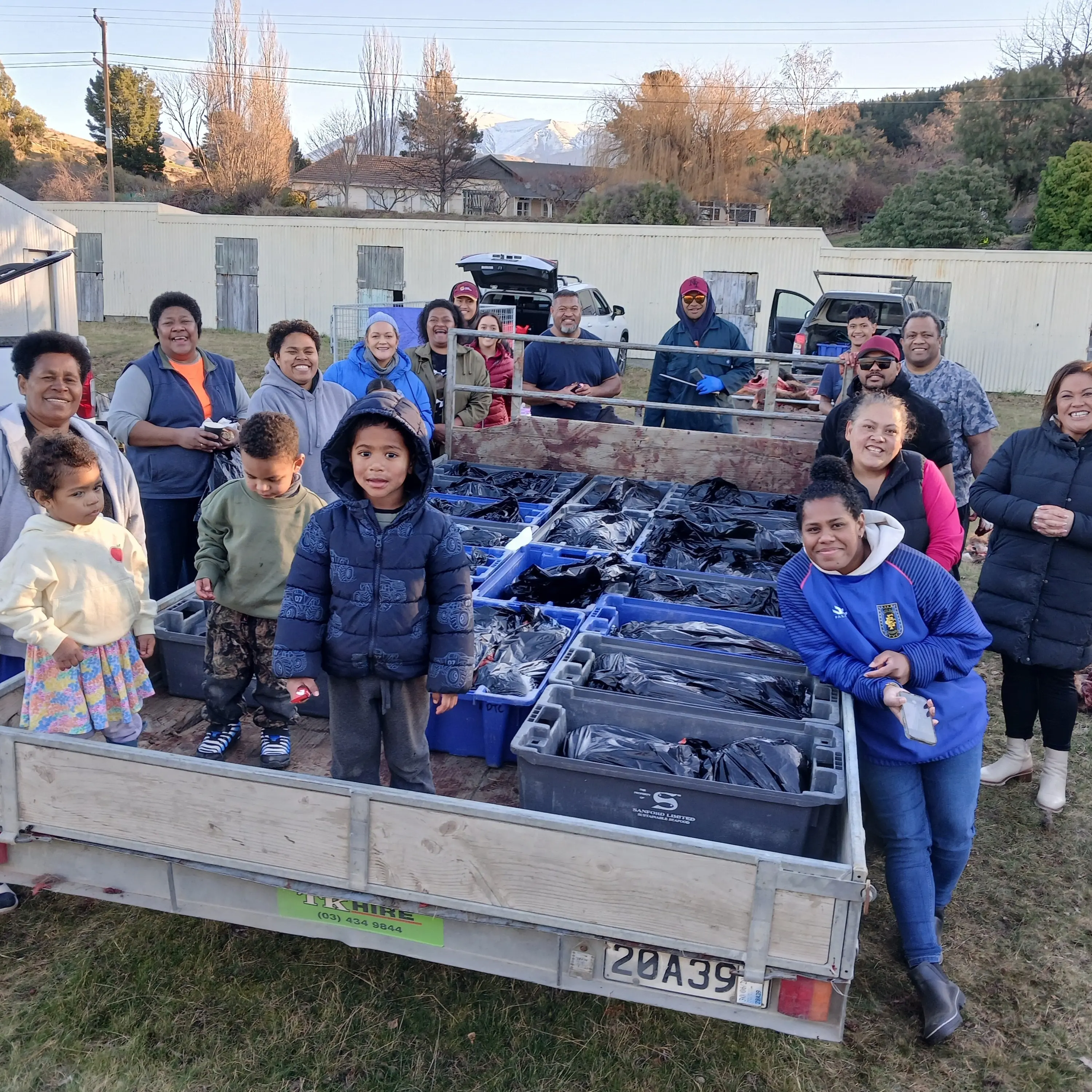 Team works to supply food to those in need