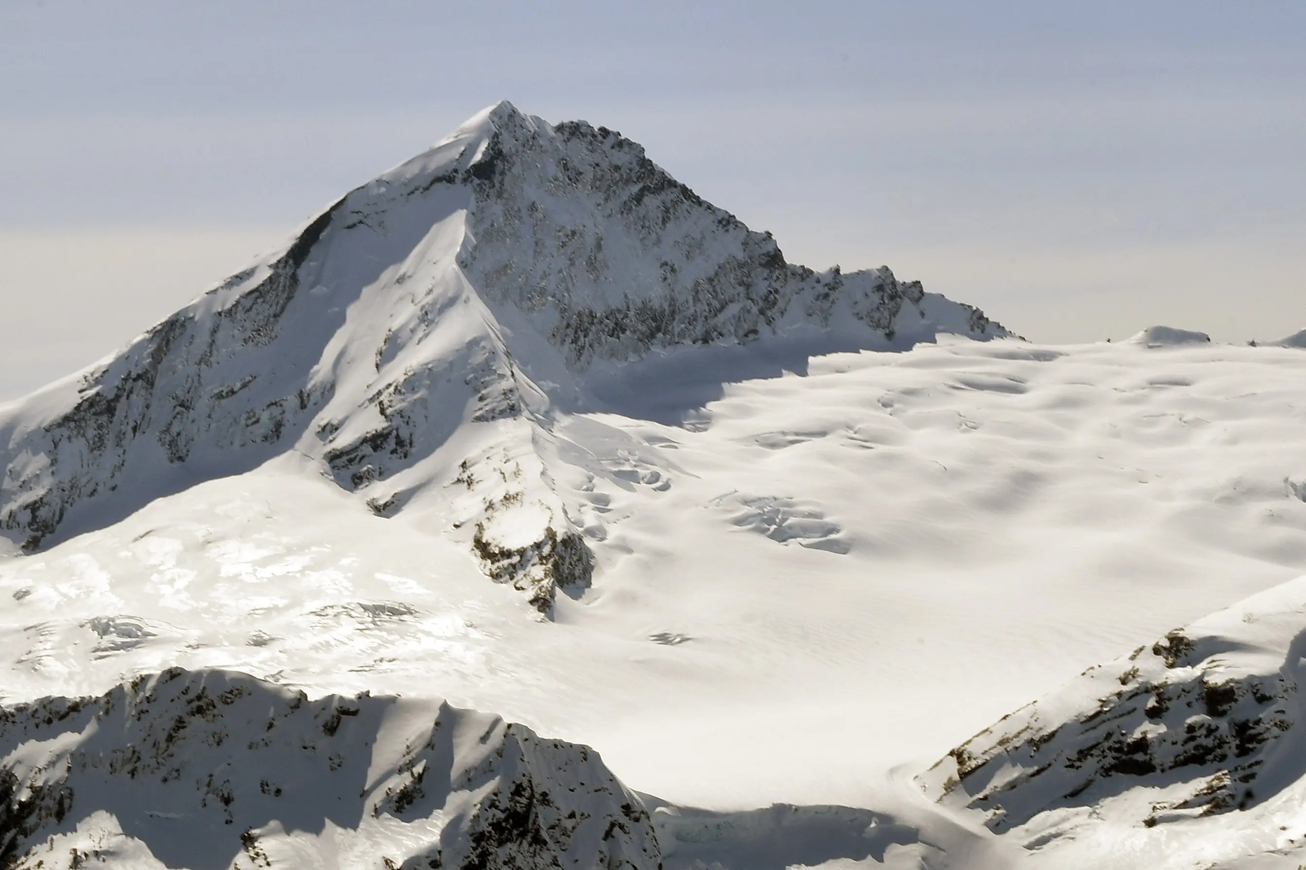 The climbers were on Mt Aspiring when one of them plummeted down a cliff face. Photo: Stephen Jaquiery