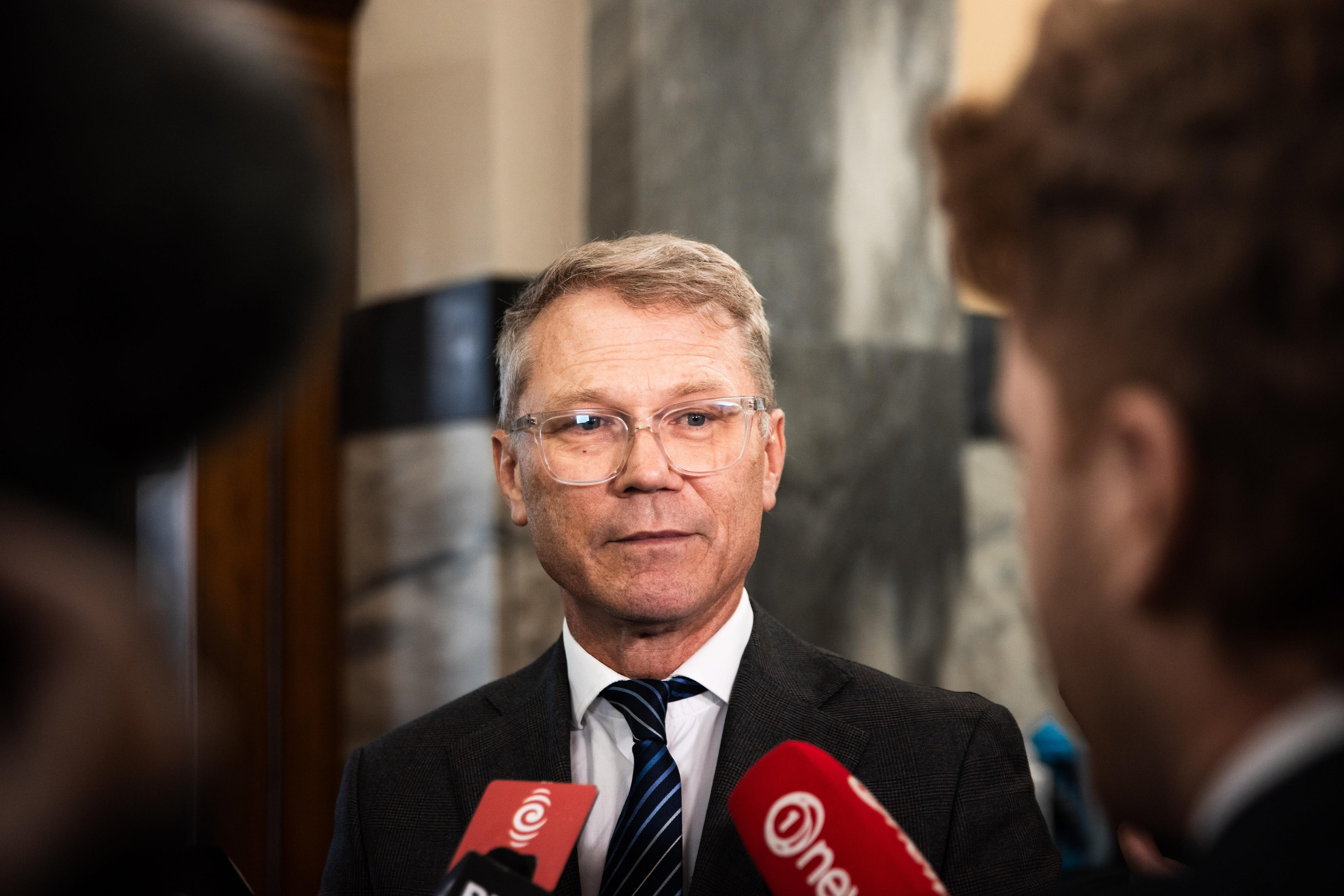 English to become NZ’s third official language