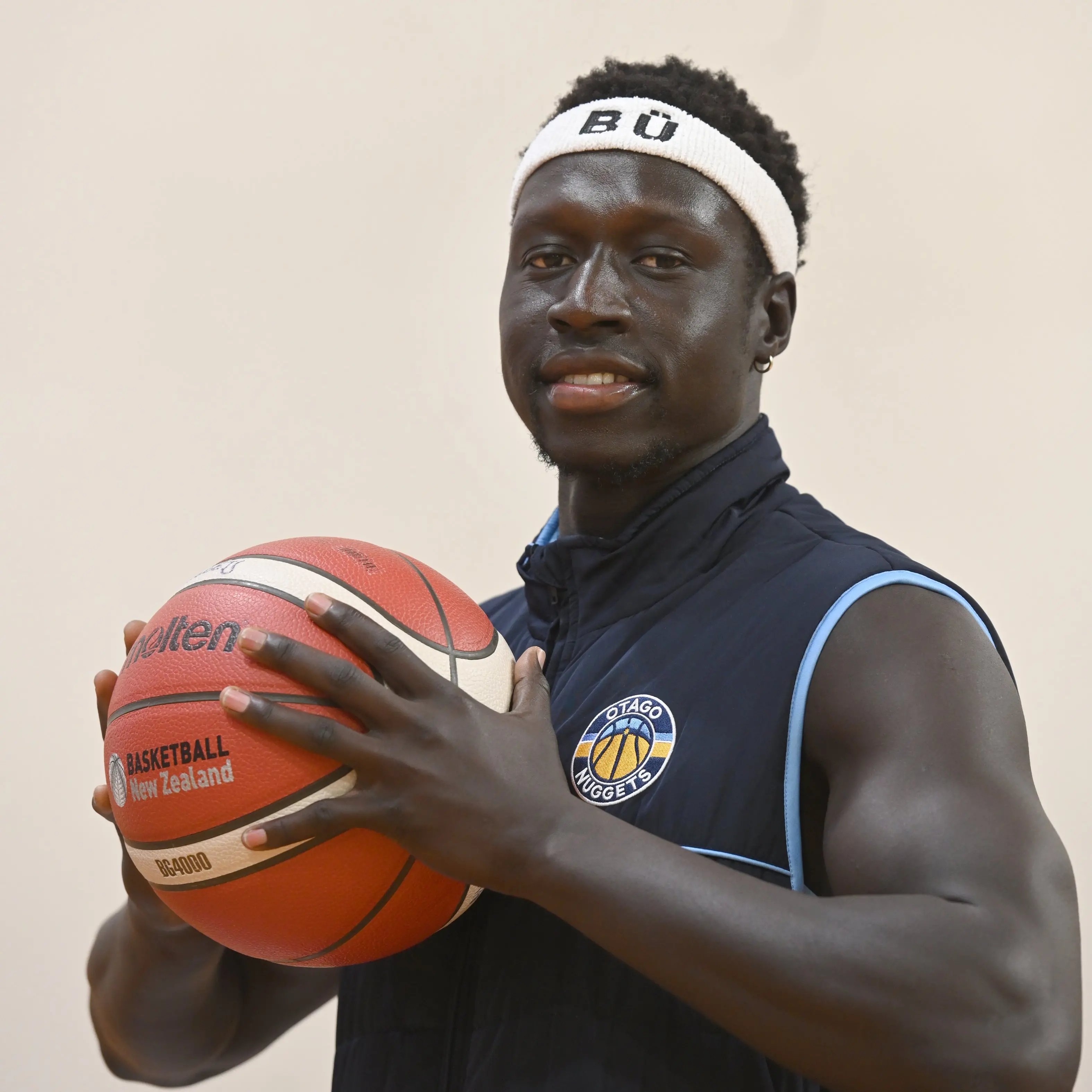 Pepper fires to sink valiant Nuggets