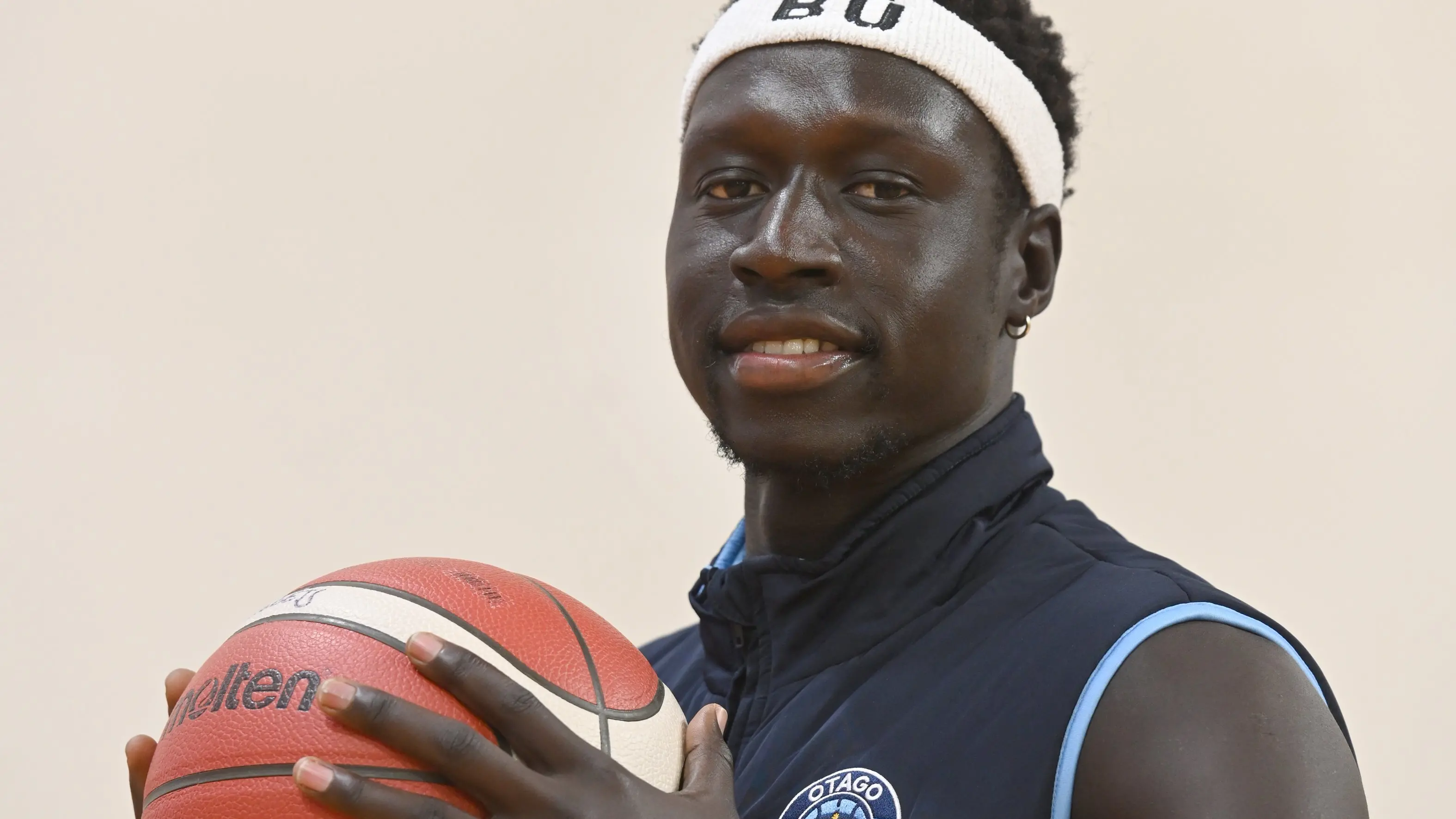 Pepper fires to sink valiant Nuggets