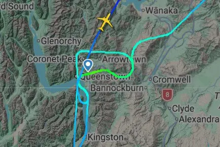 Flight Radar of flight ANZ637 from Auckland to Queenstown. Departeed Auckland at 12.41pm aborted landing in Qtwn and diverted to Chch landing 