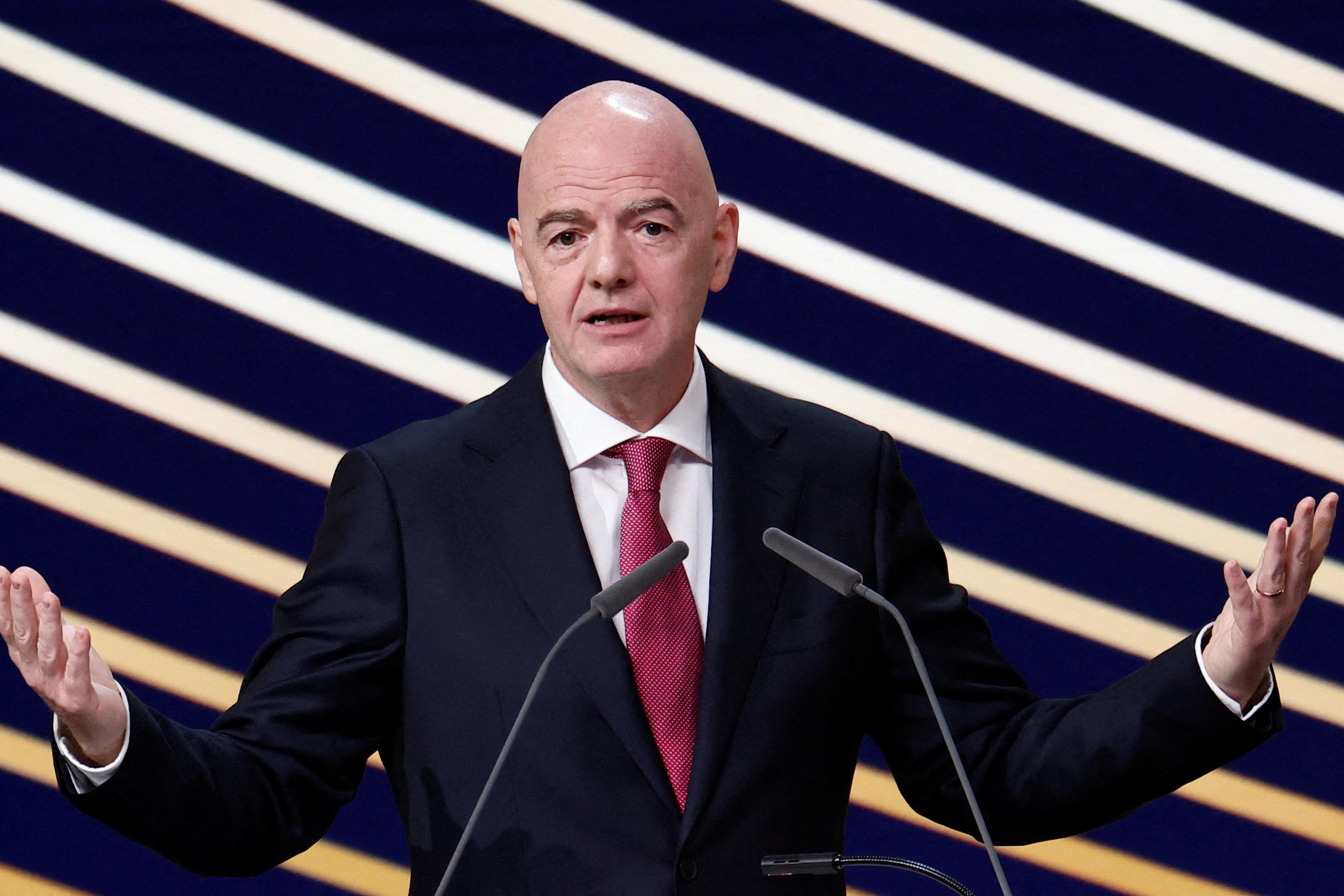 World Cup sell-off plan scrapped