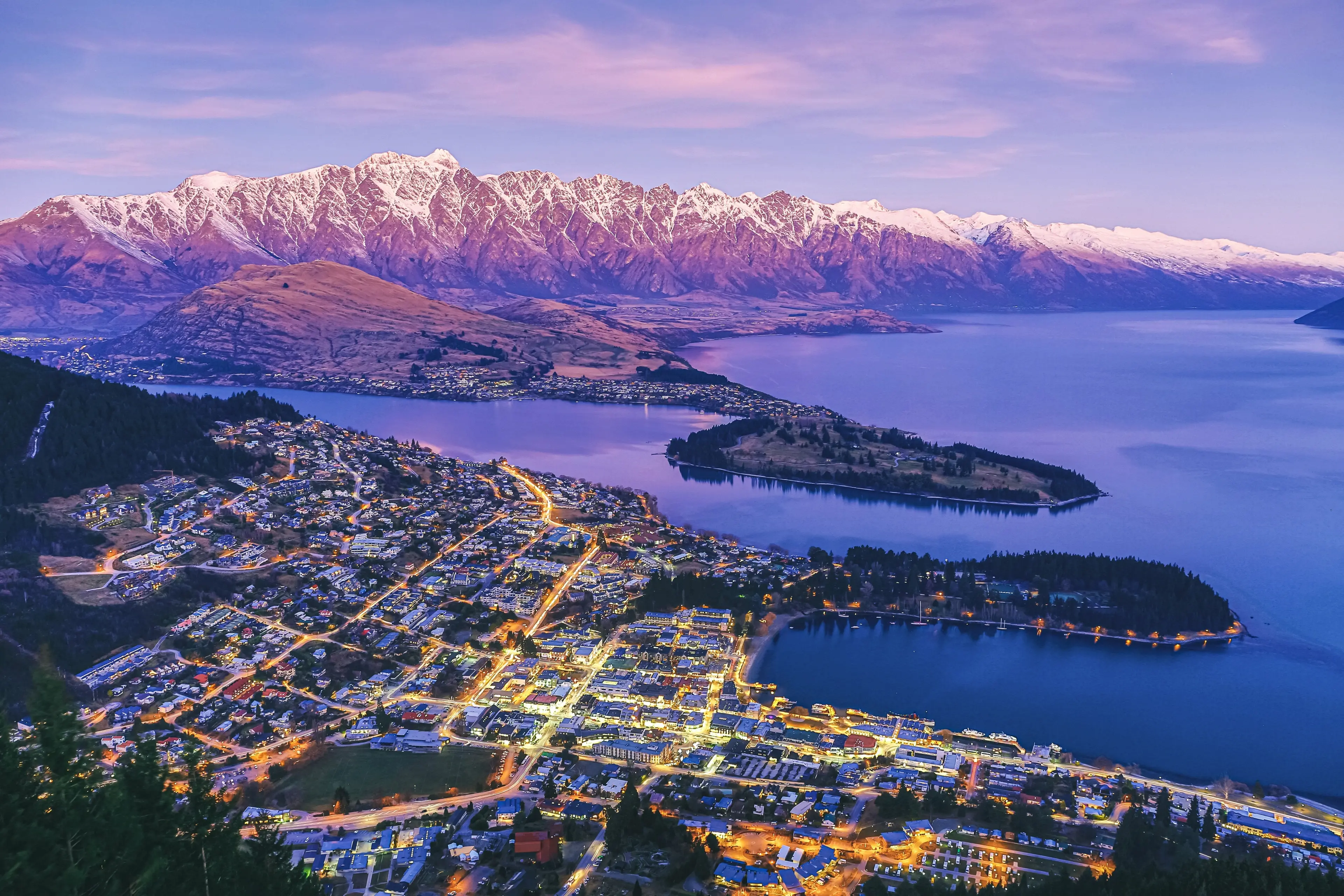 <p>A tenant moved out of his $6000 Queenstown rental after courier packages could not be delivered. File photo: Getty Images</p>\\n