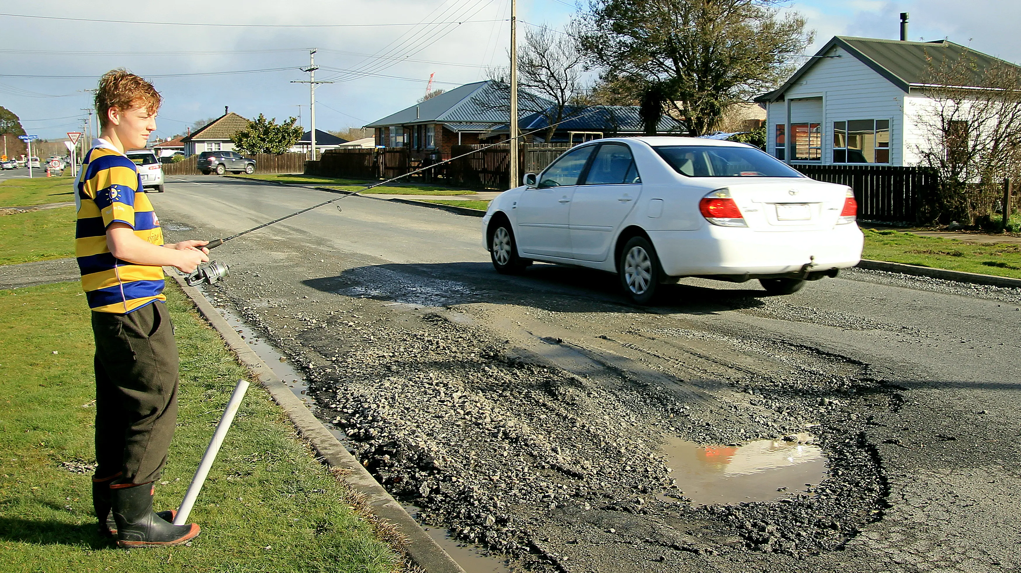Milton detour potholes a growing danger as SH1 roadworks drag on