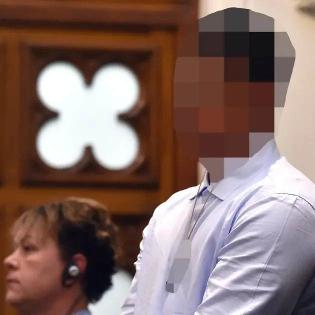 Bus hub killer assaulted another boy in lock-up