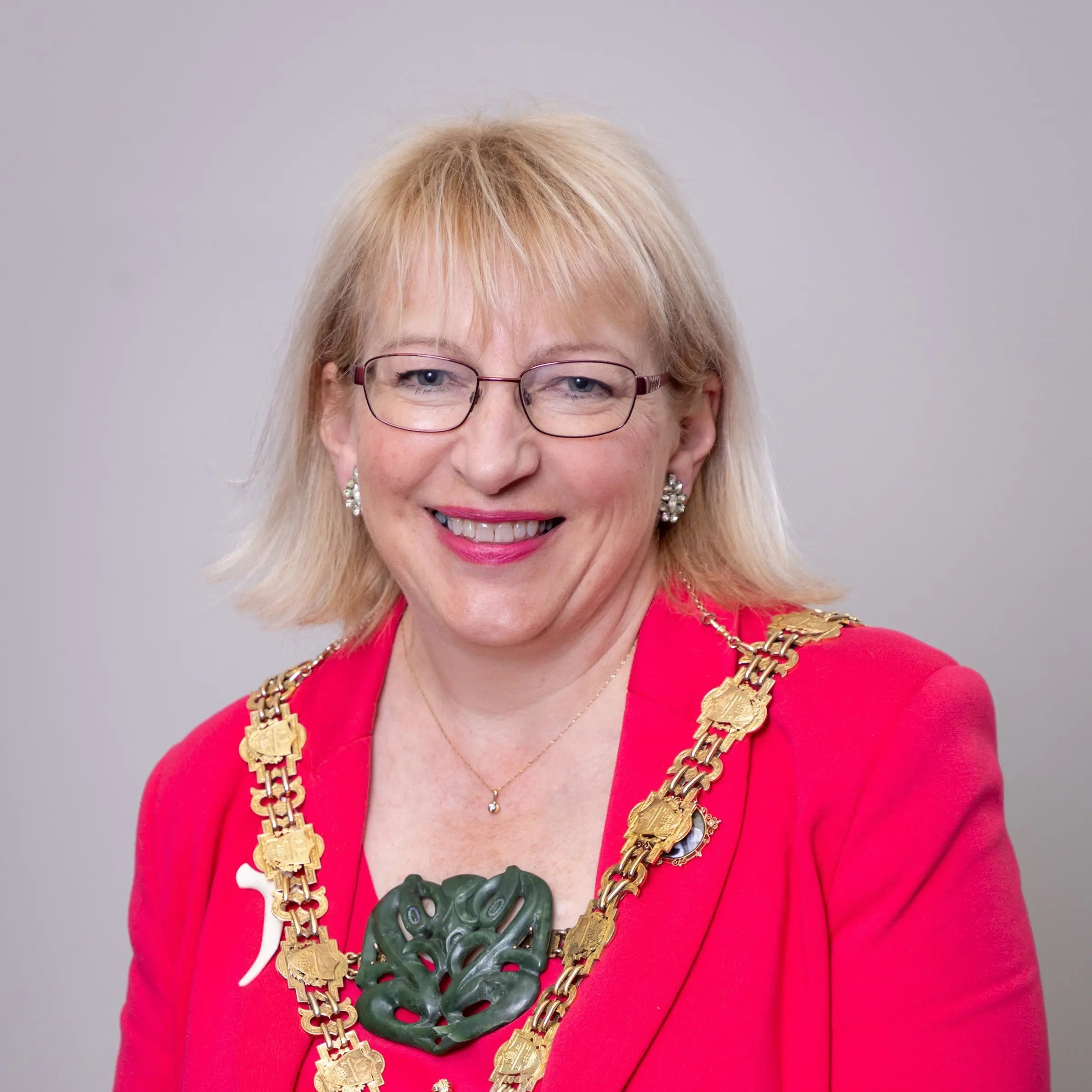 Dunedin opts for ‘damage control’ as Otago councils pitch clashing merger bids