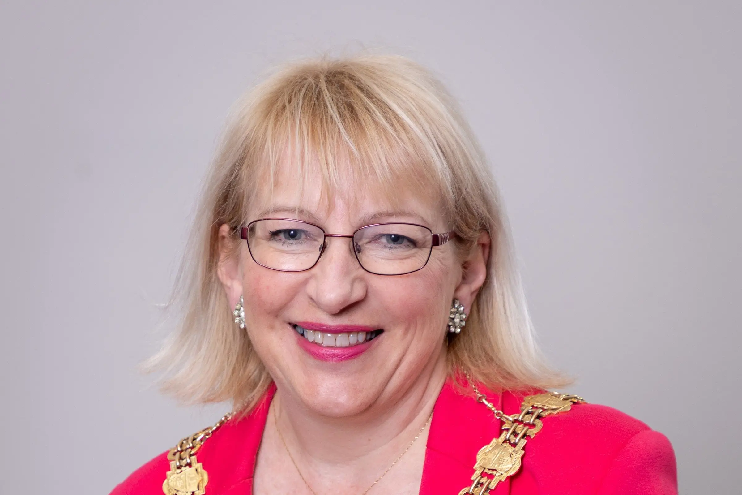 Dunedin opts for ‘damage control’ as Otago councils pitch clashing merger bids