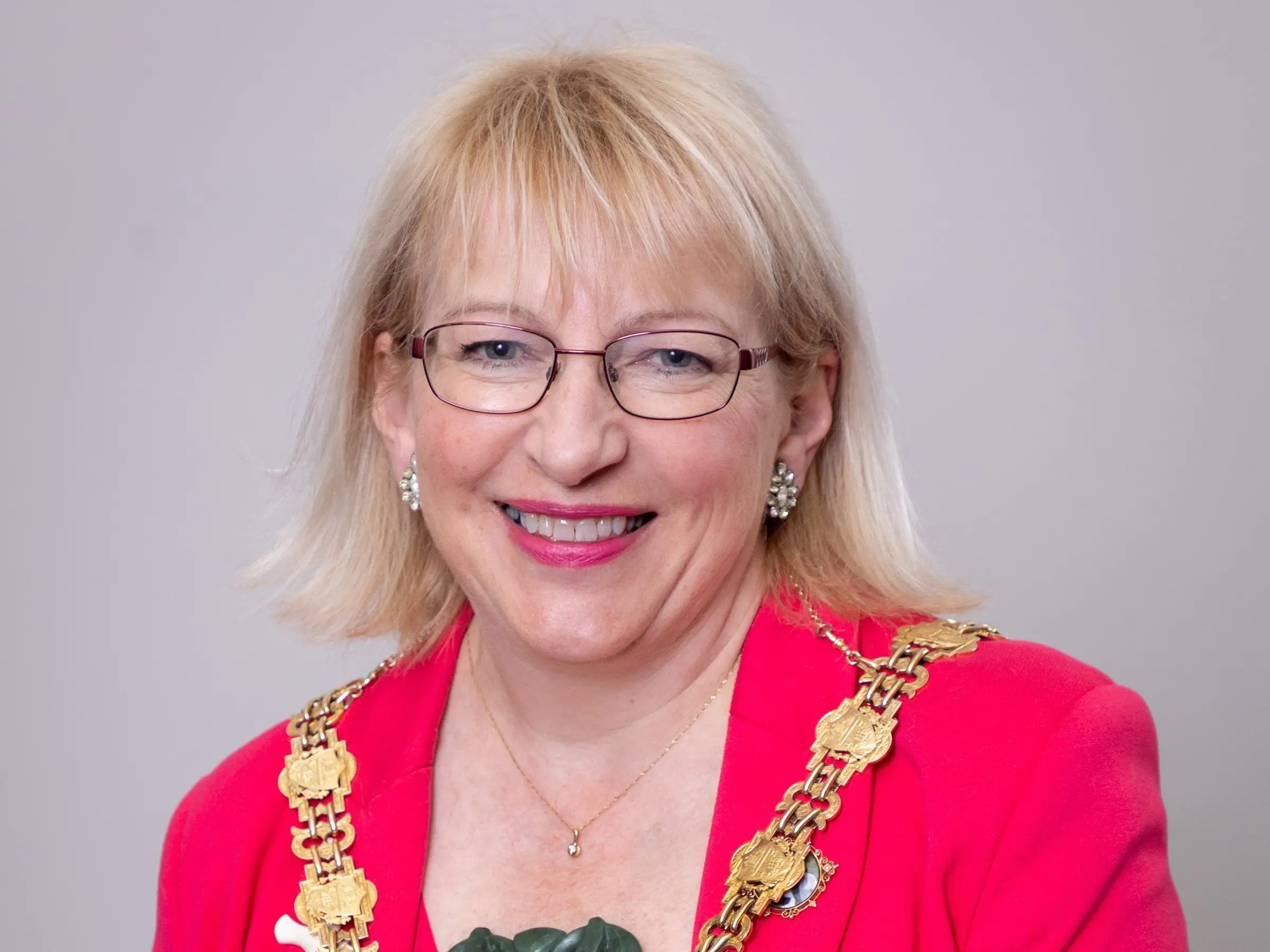 Dunedin opts for ‘damage control’ as Otago councils pitch clashing merger bids