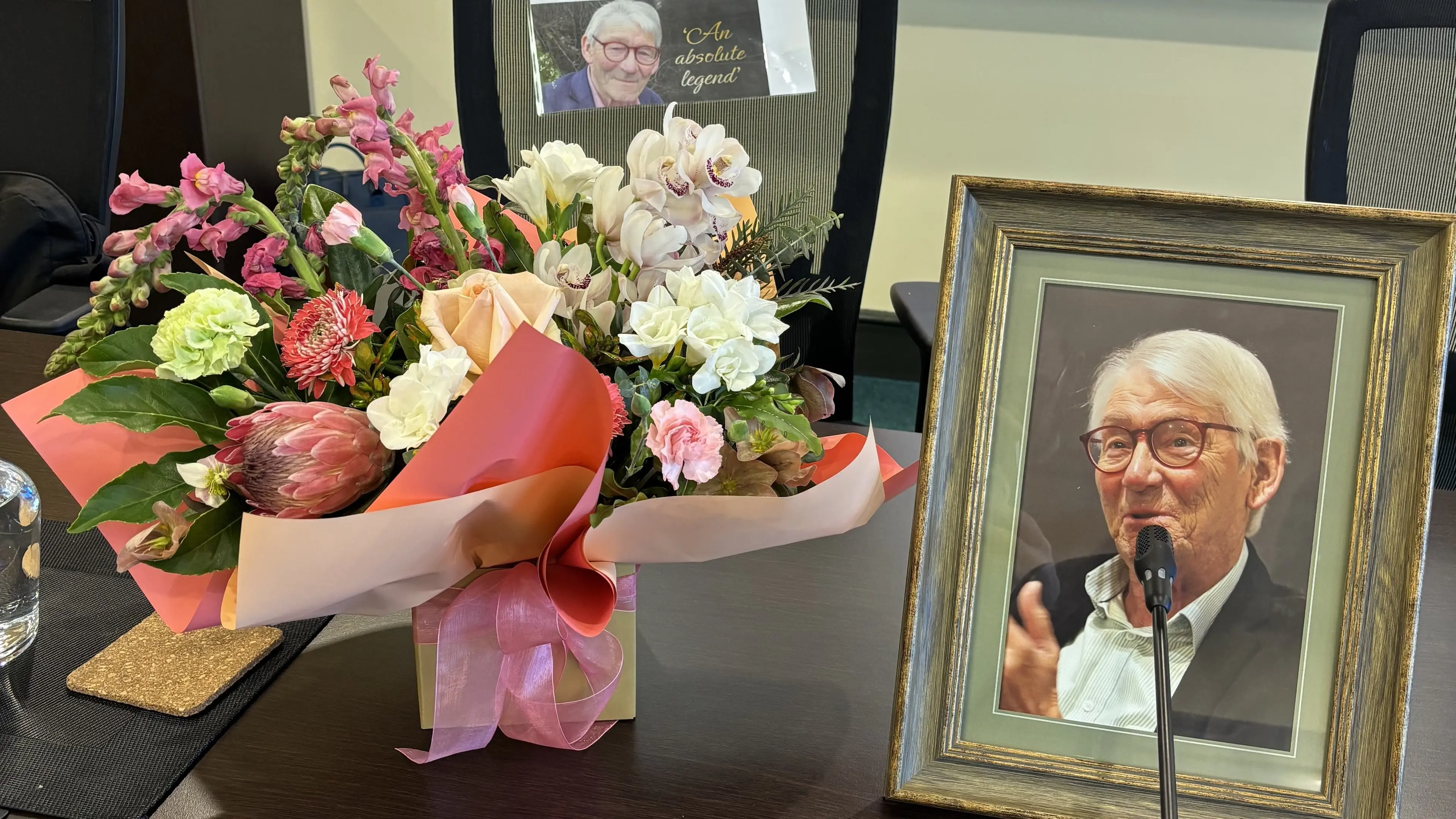 Councillor memorialised as ‘legend’ who had a way with words