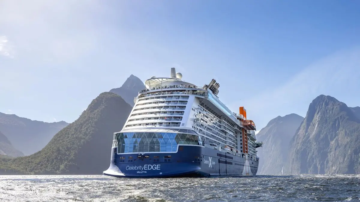 Thousands to cruise in Fiordland this Christmas