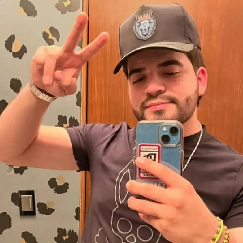 Mexican influencer shot to death during livestream
