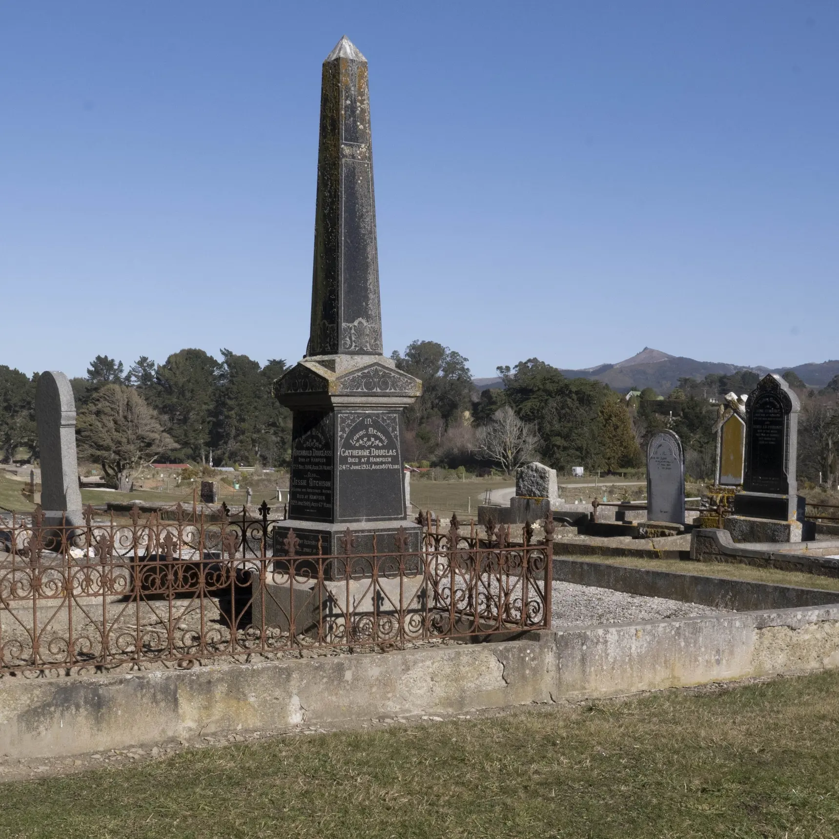 No new plots proposed as erosion threatens coastal cemetery