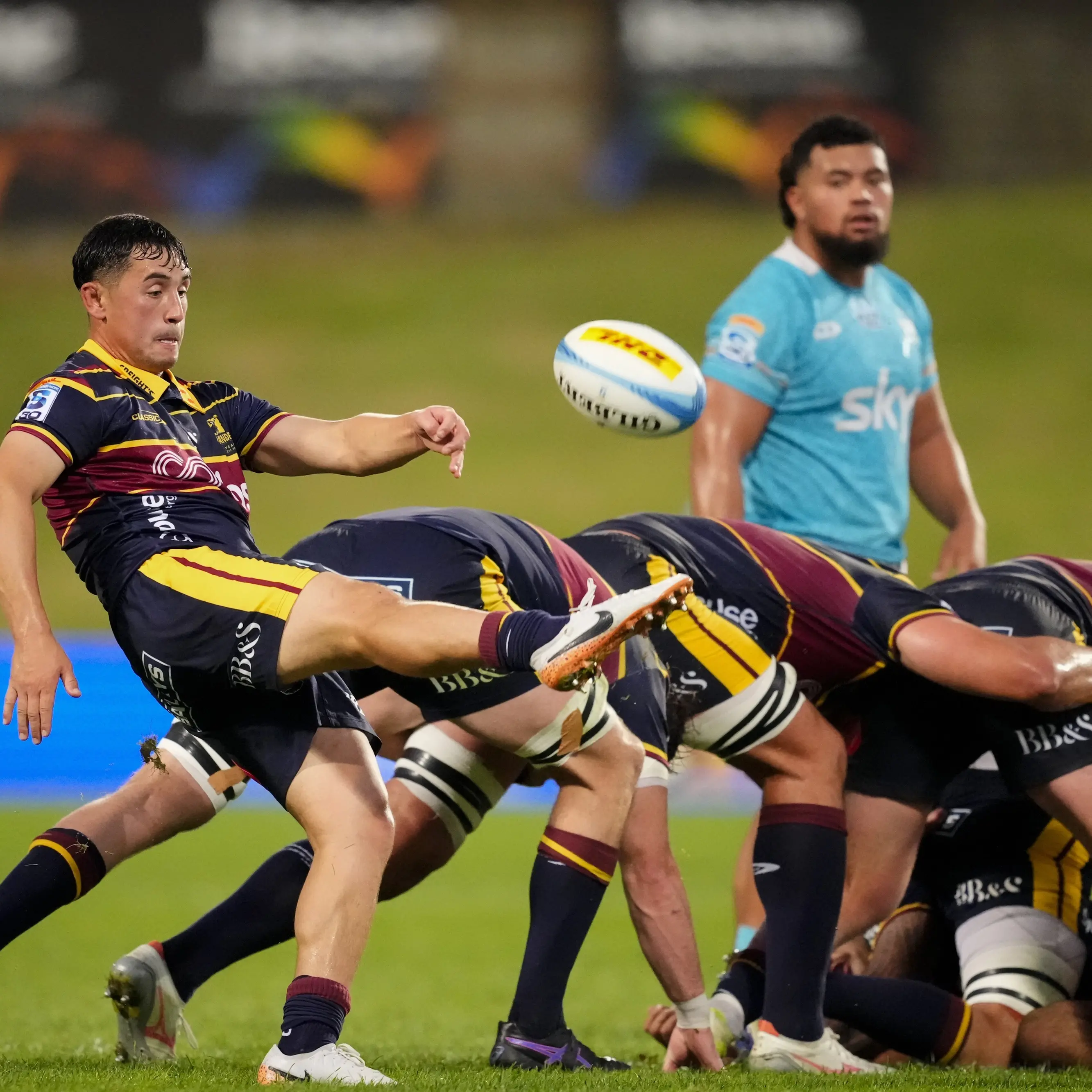Highlanders halfback to join the Blues in 2027