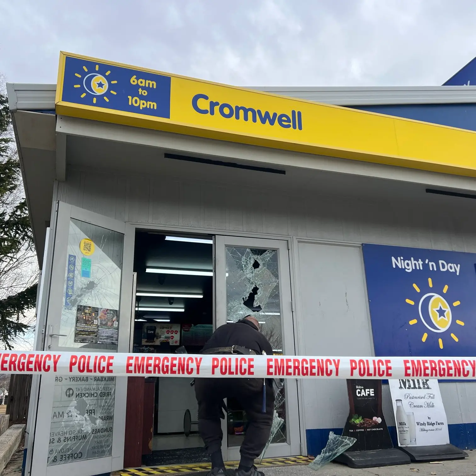 Cromwell store smashed up in daylight rampage